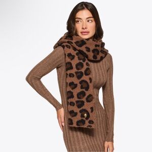 KURT GEIGER Leopard Scarf NWT